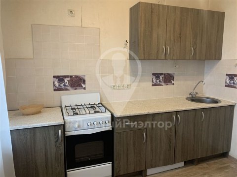 1-к квартира, 8/10 эт., 46м²