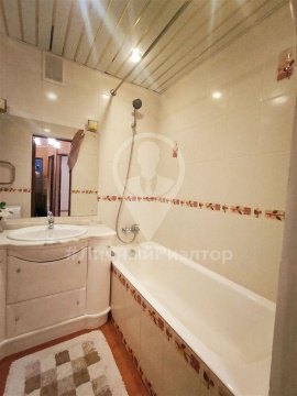 1-к квартира, 1/10 эт., 39м²