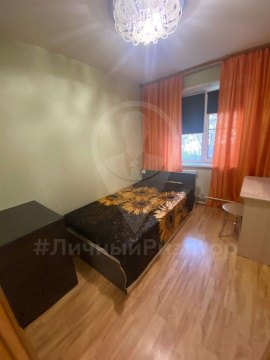 4-к квартира, 5/5 эт., 60м²