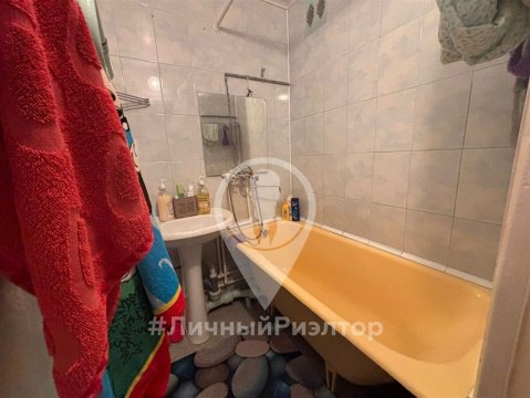 2-к квартира, 3/9 эт., 49м²